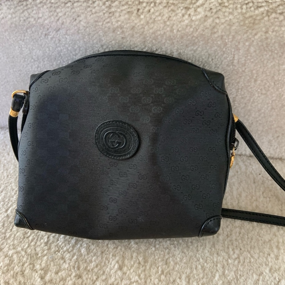 Authentic vintage black Gucci crossbody bag